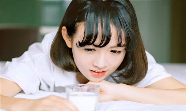 依兰40万找私人代妈