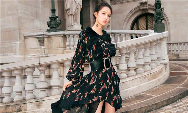 依兰标题：包生男孩机构：助你成功代怀生子，实现家庭梦想
